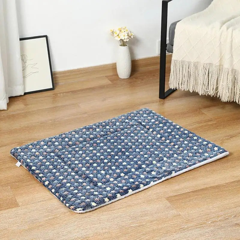 Soft Cat Bed Mats Short Plush Pet Sleeping Bed Mats for Cats Small Dogs Cute Pet Pad Blanket Warm Kitten Cushion Cat Accessories