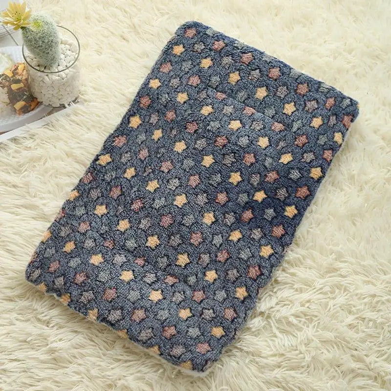 Soft Cat Bed Mats Short Plush Pet Sleeping Bed Mats for Cats Small Dogs Cute Pet Pad Blanket Warm Kitten Cushion Cat Accessories